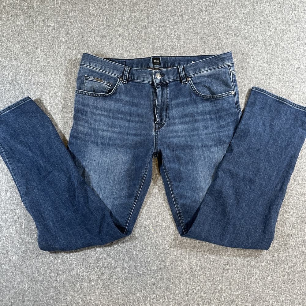 Buffalo David Bitton King Slim Boot Jeans Mens 34x30 Indigo Whiskered Sanded - Picture 2 of 5